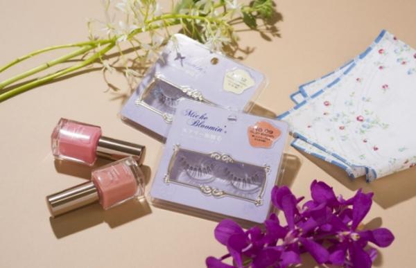 目力アップ！ミセス用【つけま】で「誰もがうらやむミセス顔」に変身してみては？