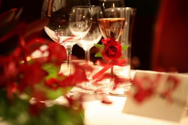 大人女性のための「パーティーシーンでの仕草美人講座」開催