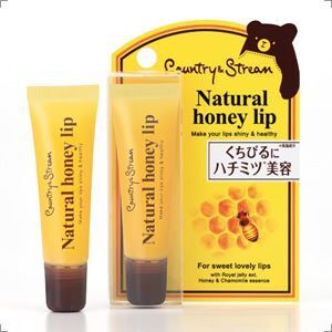 ハニーフルリップでぷるぷるクチビルへ。