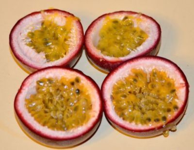 森永製菓が発見！パッションフルーツの種にアンチエイジング効果