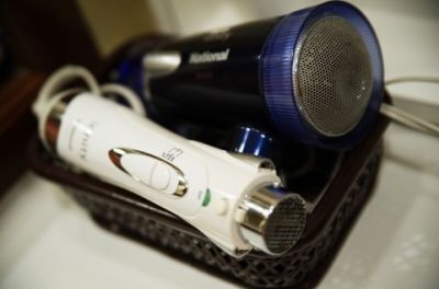 ｢イオン発生機能付き」高性能ドライヤーは効果無し！？