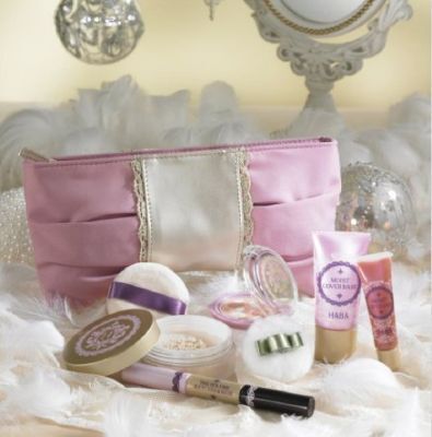 ハーバーから、冬の限定コフレ「モイスト＆ウィッチコレクション」