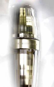 資生堂「クレ・ド・ポー ボーテ」より、コア美容液「ル・セラム」