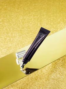 あなたの目元しぼんでる！夏の疲れをリンクルアイして！