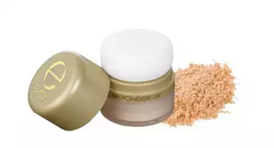 エクセルから、白い肌を保つ2色のBBパウダーUVを発売