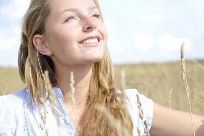 その紫外線対策、意味がない!?　ギラギラ太陽の季節を乗り切り、秋の肌に差をつけるスキンケアとは？