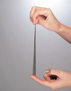 円形脱毛もう悩まない！地毛そっくりの専用ヘアコンタクト誕生