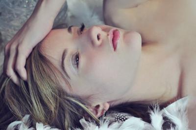 まだメイクでごまかすつもり？たった1本のジェルで20代素肌に！アラサー肌を変える奇跡のアイテム