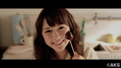 「あ～ん」動画はもう見た？村重杏奈がロッテのCMで大変身！