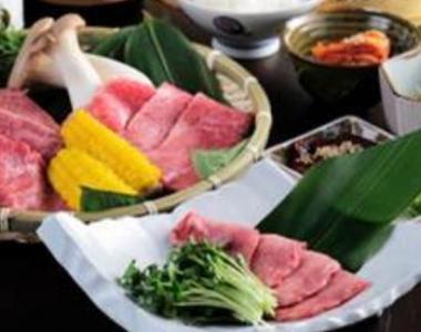 「焼肉」の人気店は？ぐるなび調査発表！