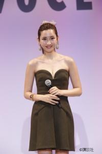 人気モデルの紗栄子が体験型ビューティイベントに登場！