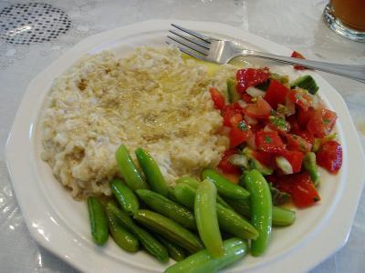 思春期の家庭料理は青年期の肥満を防ぐ！