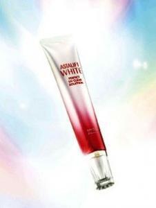 見えない紫外線を見つけるキャップ付きの多機能UVクリア美容液、来年発売