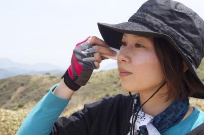 リュック内で液漏れの心配なし！スティックタイプのアウトドア専用日焼け止め「アウトドアUV」