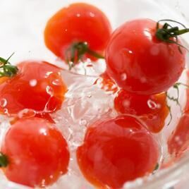 トマト、どうやって食べてる？アンチエイジングに効くのは「焼きトマト」！