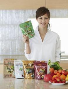 ベジエ、イメージキャラクターに安田美沙子