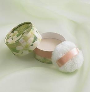 限定発売！夏のベタつきやあせもには、おしゃれなパウダーで差をつける