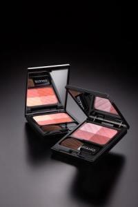 豊かな美容成分＆ダイヤモンド調合！「ディアモ チークカラー」発売