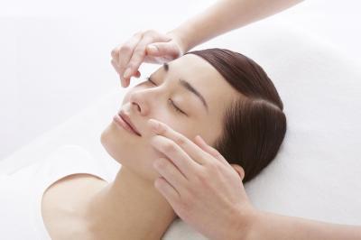 夏は毛穴の季節　毛穴ケア専門サロンが横浜に上陸