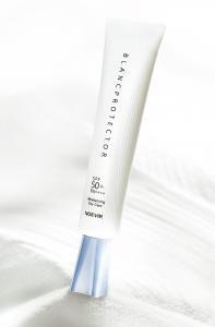 日やけ止めにも、エイジングケアを取り入れる！