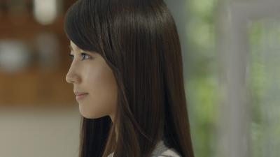 3月14日、「いち髪」の新CMスタート　絹もおどろく髪へ