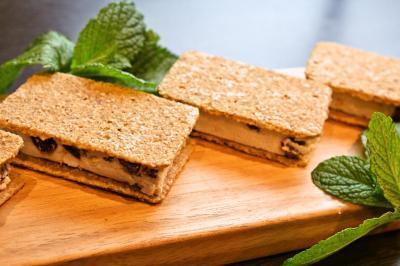 ローフードって何？罪悪感なく食べられるラムレーズンサンドが販売！