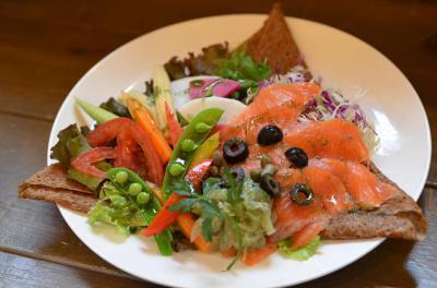 グルテンフリーで野菜たっぷり！「サラダガレット」がブーム目前！