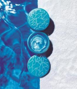 夏バテするのは身体だけじゃない。夏バテ肌を防ぐならこのジェリー！