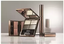 カネボウ化粧品のLUNASOLから新商品・限定色発売