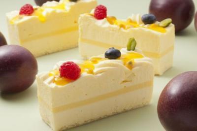 沖縄でトロピカルな限定スイーツ＆ドリンクを楽しむ！