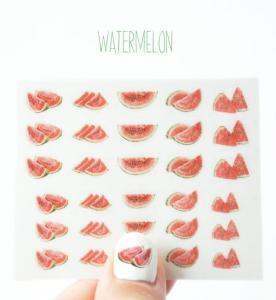 夏の準備はOK？世界から集めた小粋なネイルシールで指先から夏支度を！