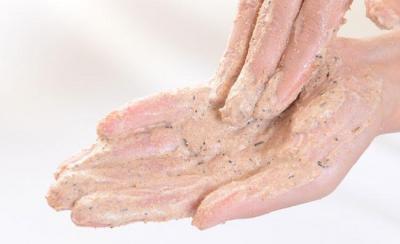 100％天然、環境にも肌にもやさしいヒノキスクラブが誕生