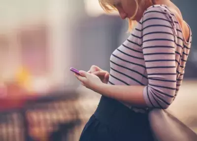 SNS疲れが進むと「SNSメタボ」になる危険!? 心の脂肪を溜め込む女性とその心理とは