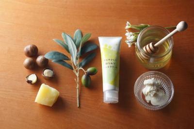 手にやさしいはちみつ配合のハンドクリーム発売-長坂養蜂場