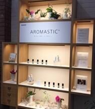 いつでもどこでも好きな香りを-ソニーがスティック型アロマディフューザー「AROMASTIC」発表