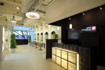 アデランス、トータルビューティヘアサロン「アニーダブレー福岡けやき通り」オープン