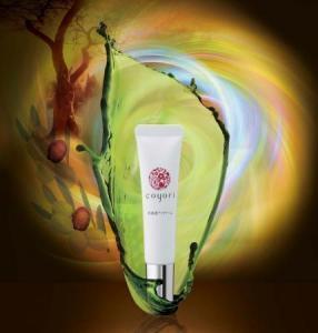 独自開発成分でぐんぐん浸透！高浸透アイクリームが発売