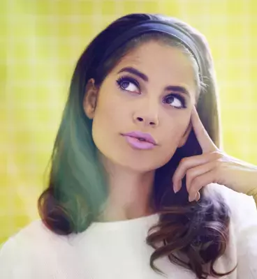 娘や部下から嫌われる!?オトナ女子の＜盛りまつ毛＞はNGってホント!?