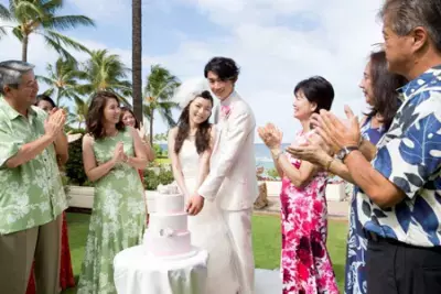 経験者の9割が「賢い選択」と回答！リゾートウエディングの意外な魅力って…？