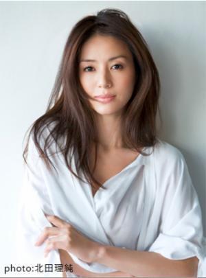 宝島社より初のアラフォー向け美容雑誌！「＆ROSY」の付録は人気コスメと美容ケアグッズ！