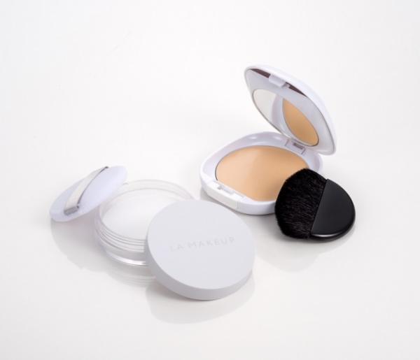 QVCでピカ子さんの美肌メイクセットを発売！