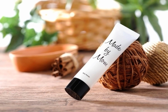 マタニティママに朗報！正中線のための美白クリーム新発売