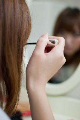 自分のコラーゲン細胞、使い道はシワとり！