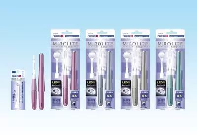 LEDライト＆鏡で完璧チェック！美しさは白い歯から☆