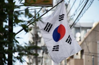 美容整形大国韓国でも話題！英国少女の意外な整形場所とは…
