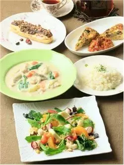 「ビオ・マルシェ」が料理教室と協賛！オーガニックレシピを紹介