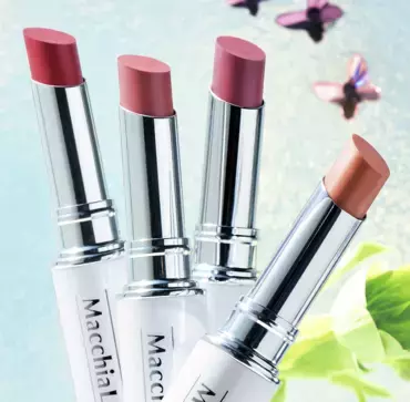 ヒアルロン酸で塗るほどに唇がふっくらするルージュ発売