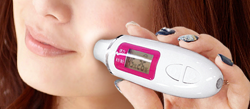 3秒で肌の状態をセルフチェック！「belulu Skin Checker （美ルル   肌チェッカー）」