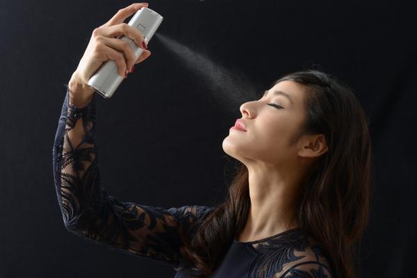 乾燥肌にオススメ！化粧水などをミスト化する商品が新発売