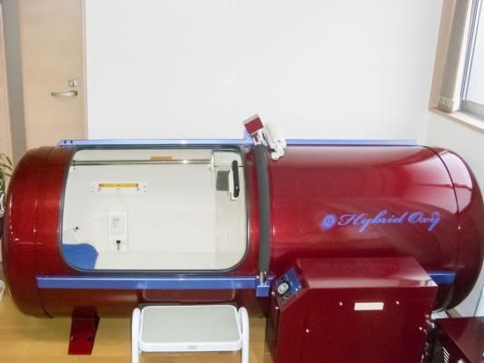 酸素カプセルで筋肉の柔軟性をアップ！接骨院に1.35気圧モデル導入